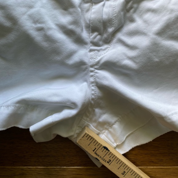 🌼3 for $20🌼 Women’s Old Navy Shorts - White - Picture 7 of 7